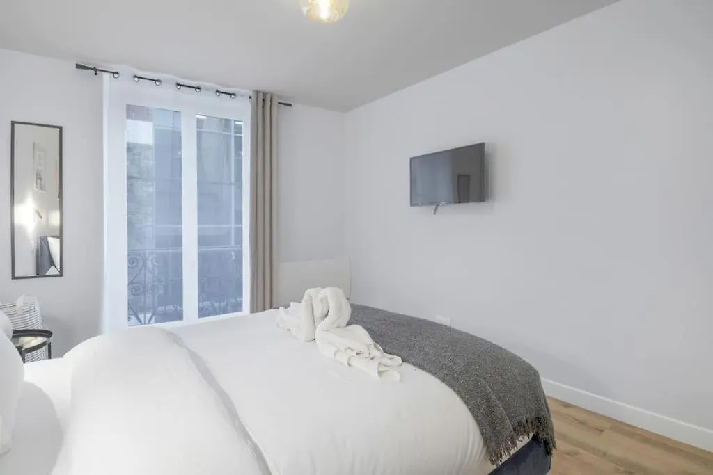 3 Cozy Near Galeries Lafayette-12pers * Париж