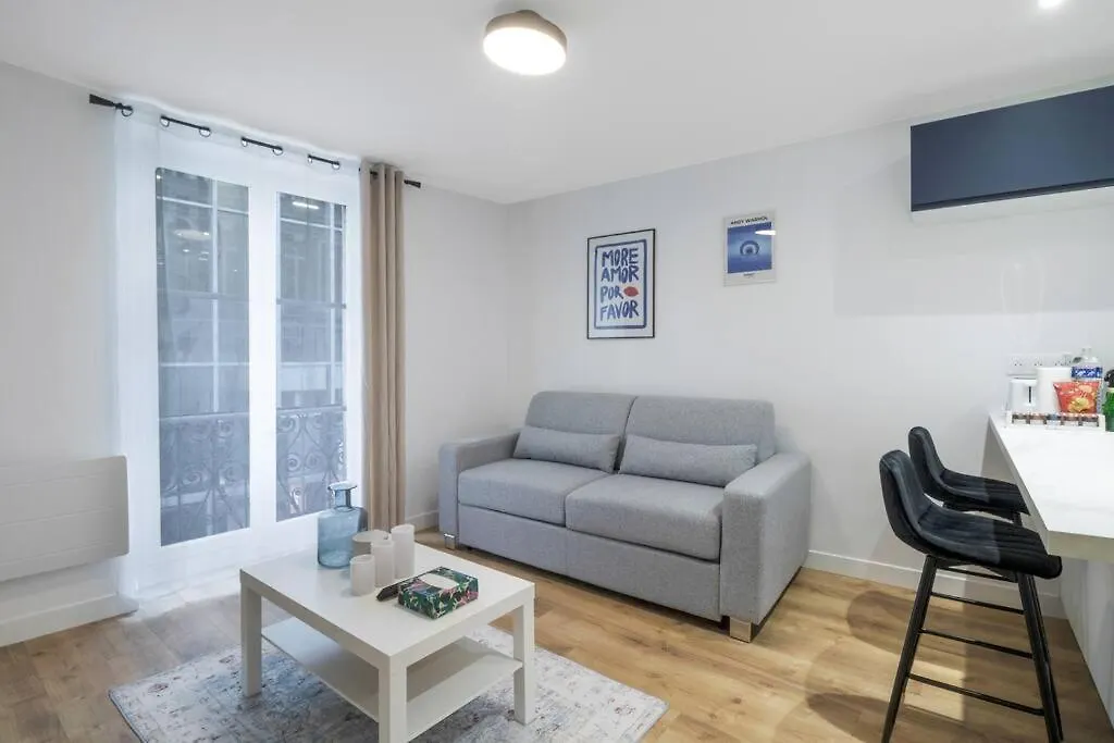 3 Cozy Near Galeries Lafayette-12pers Parigi